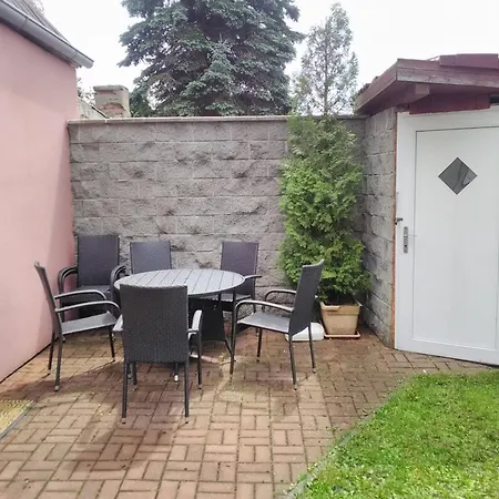 In M D Nec With Terrace, Cleaning Included *